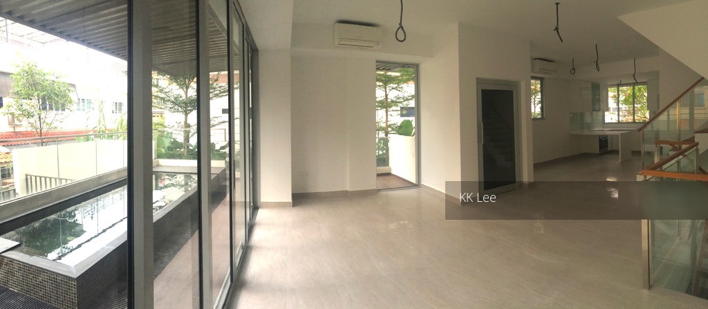 Charlton Residences (D19), Terrace #107452452